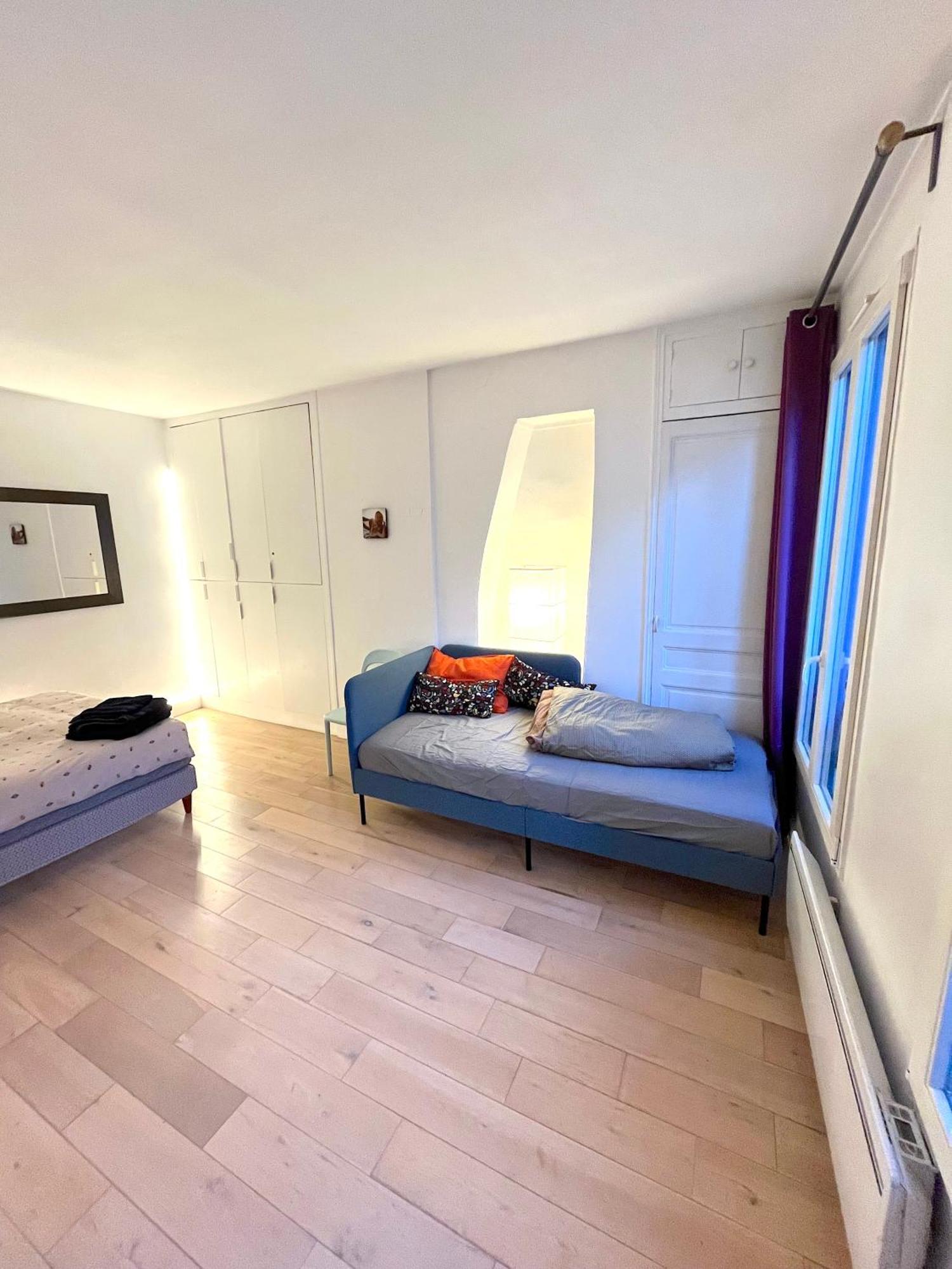 Lovely 10 Min Walk To Louvre 3 Persons *